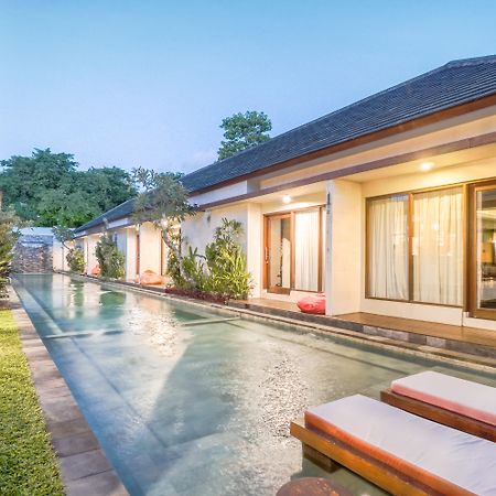 Gaing Mas Jimbaran Villas By Gaing Mas Group Exterior photo